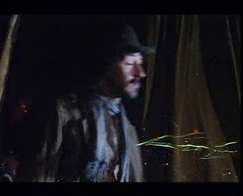 Imagenes del Video A Kind Of Magic