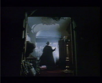 Imagenes del Video A Kind Of Magic